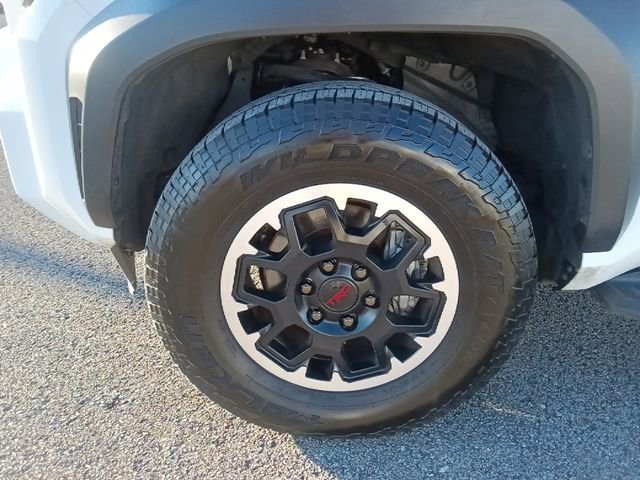Used 2025 Toyota 4Runner TRD Off-Road image 10