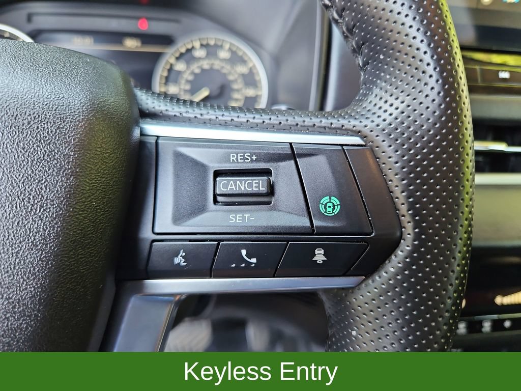 Used 2025 Mitsubishi Outlander SE AWD/4WD image 11