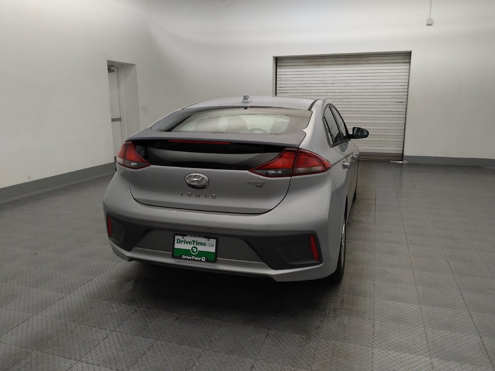 Used 2020 Hyundai Ioniq Blue FWD image 7