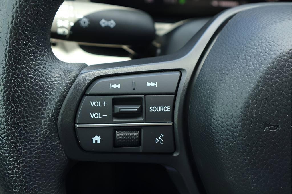 Used 2024 Honda CR-V EX image 19