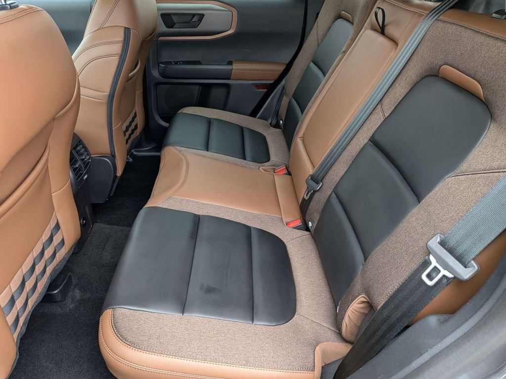 Used 2025 Ford Bronco Sport Outer Banks AWD/4WD image 25