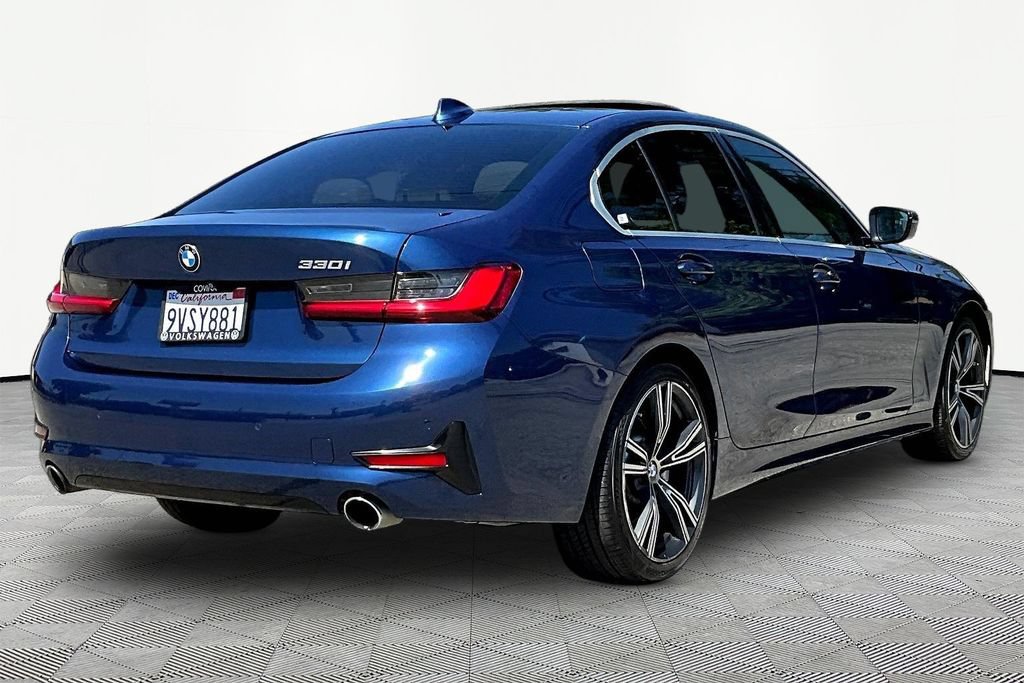 Used 2021 BMW 330i Sedan w/ Convenience Package RWD image 6