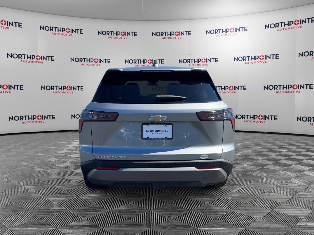 Used 2026 Chevrolet Equinox LT AWD/4WD image 5