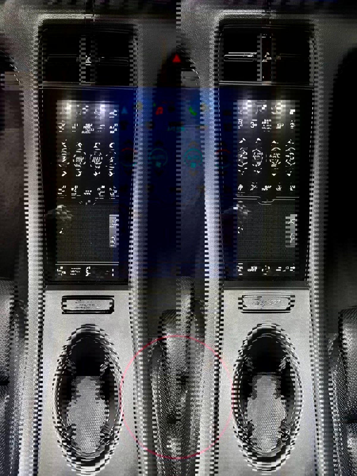 Used 2021 Porsche Taycan image 16