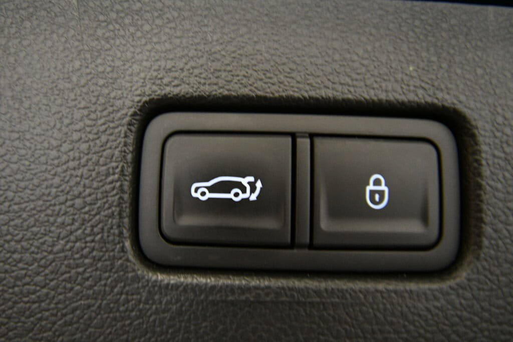 Used 2025 Genesis GV80 2.5T Standard AWD/4WD image 25
