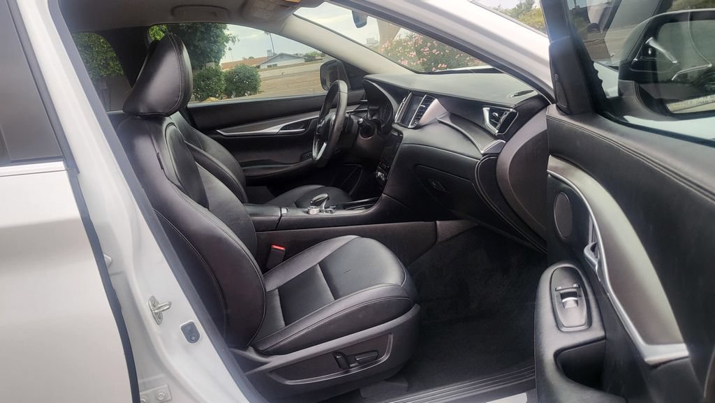 Used 2022 INFINITI QX50 Pure FWD image 18