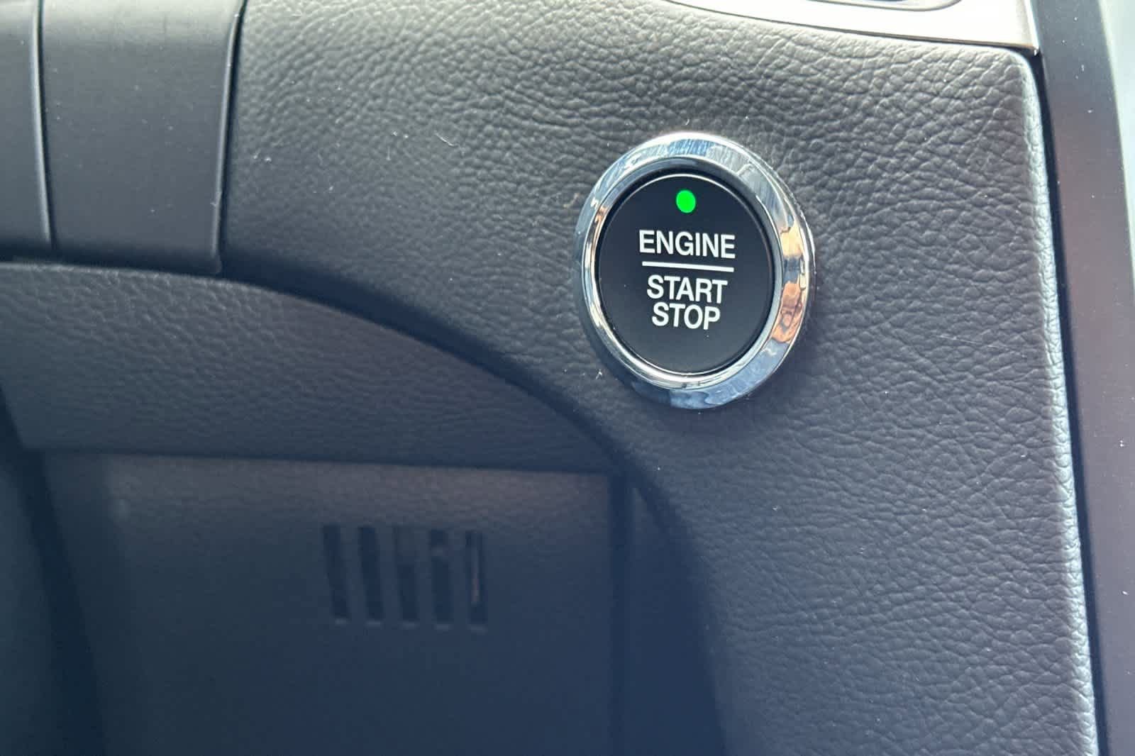 Certified 2024 Ford Edge SEL image 23