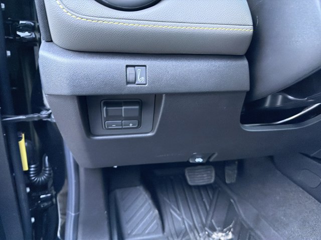 New 2026 Chevrolet Colorado ZR2 w/ ZR2 Bison Edition AWD/4WD image 18