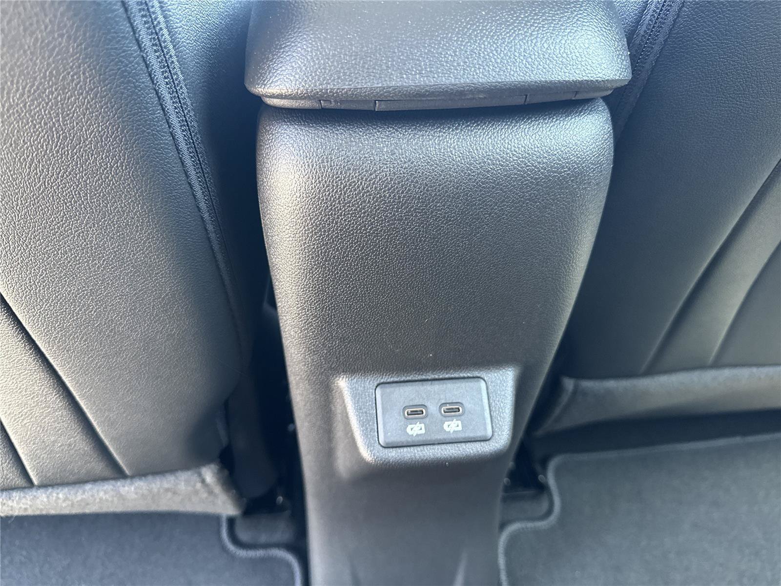 New 2027 Chevrolet Bolt RS w/ Technology Package FWD image 33