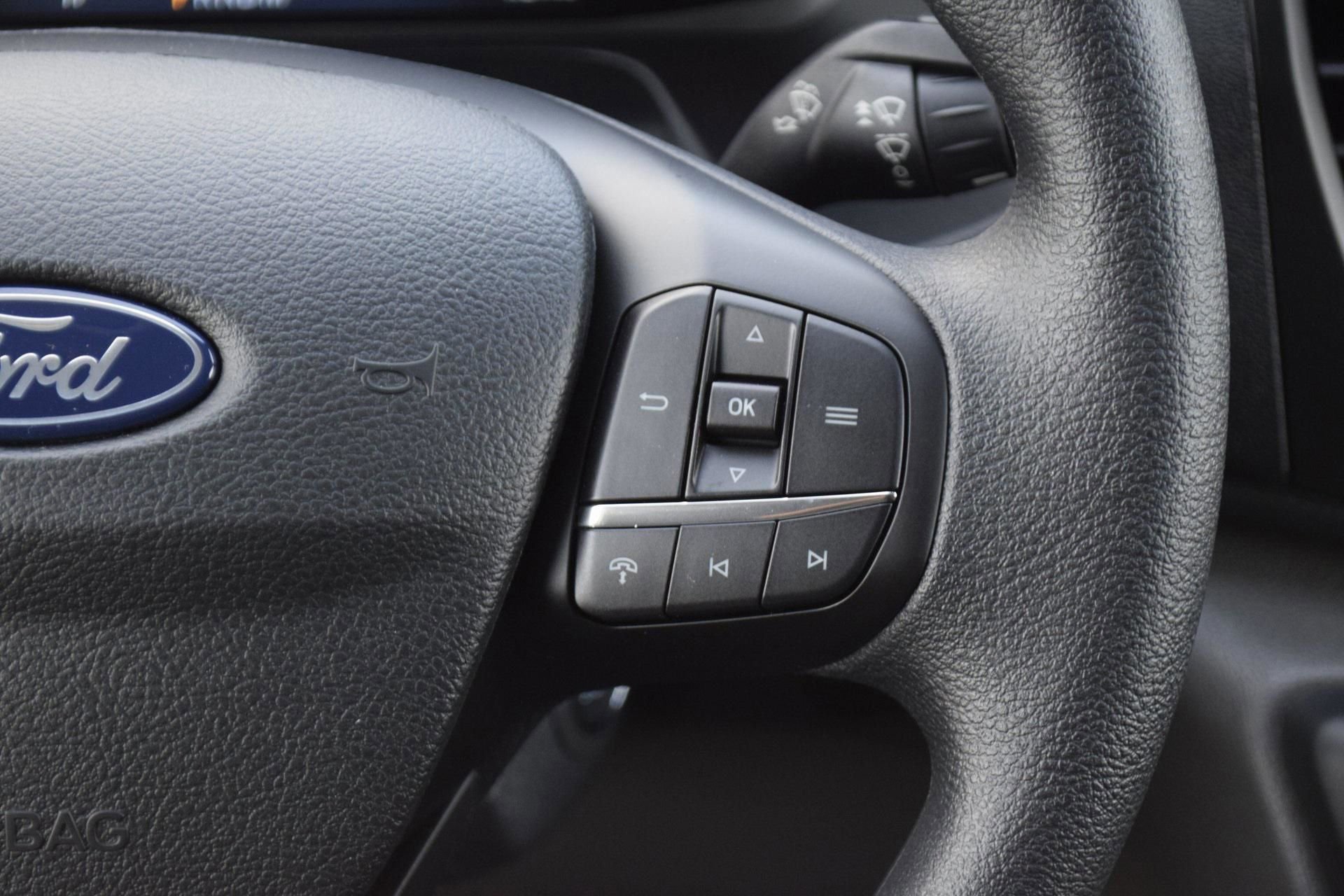 New 2026 Ford Transit 250 148 Medium Roof w/ Load Area Protection Package image 10