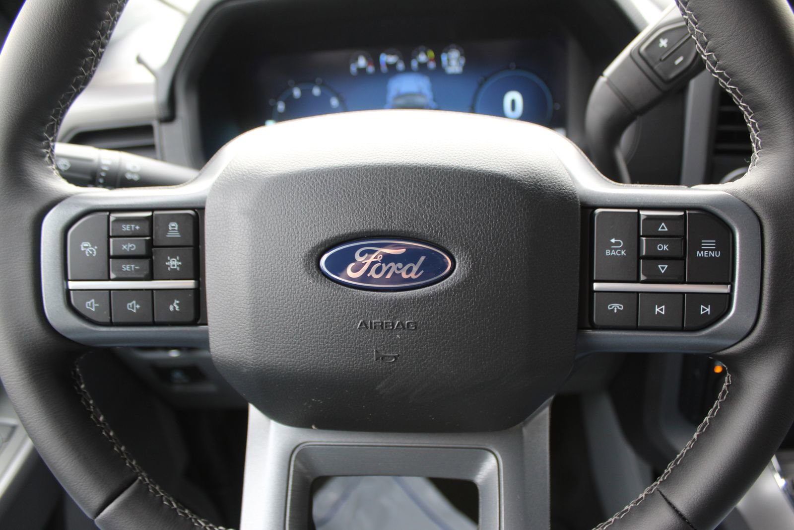 New 2025 Ford F150 XLT w/ Equipment Group 302A MID image 30