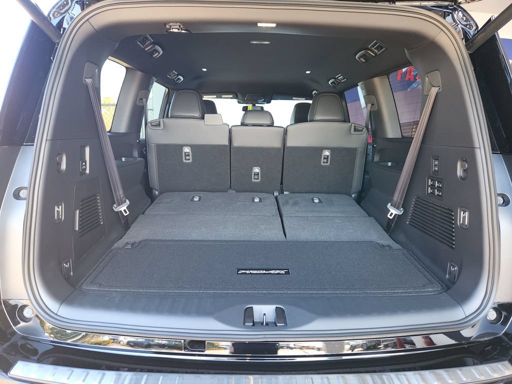 New 2026 Nissan Armada PRO-4X AWD/4WD image 10