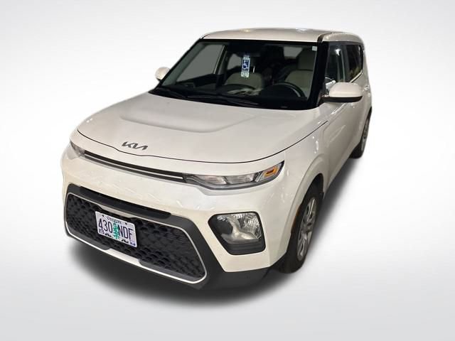 Used 2022 Kia Soul LX image 5