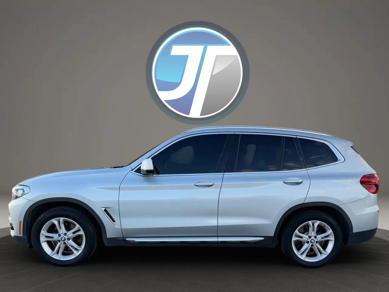 Used 2019 BMW X3 xDrive30i w/ Driving Assistance Package AWD/4WD image 4