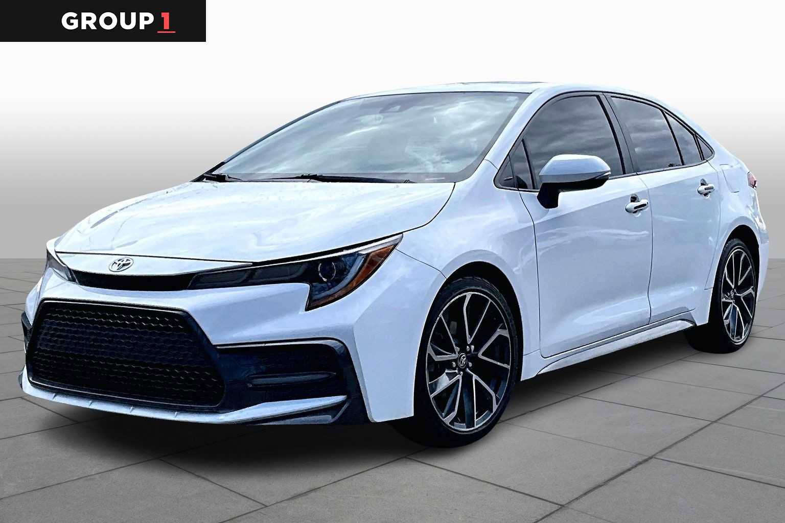 Used 2020 Toyota Corolla XSE image 1