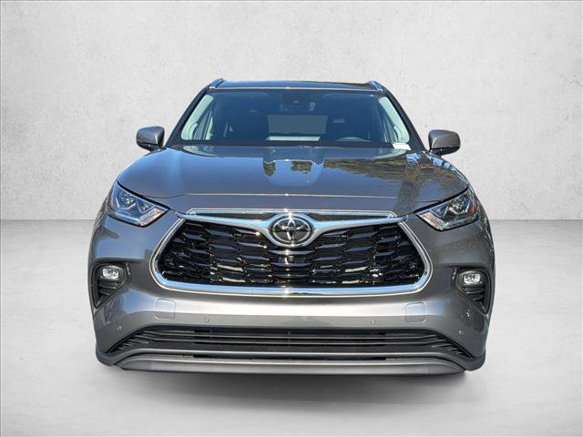 New 2026 Toyota Highlander Limited AWD/4WD image 8