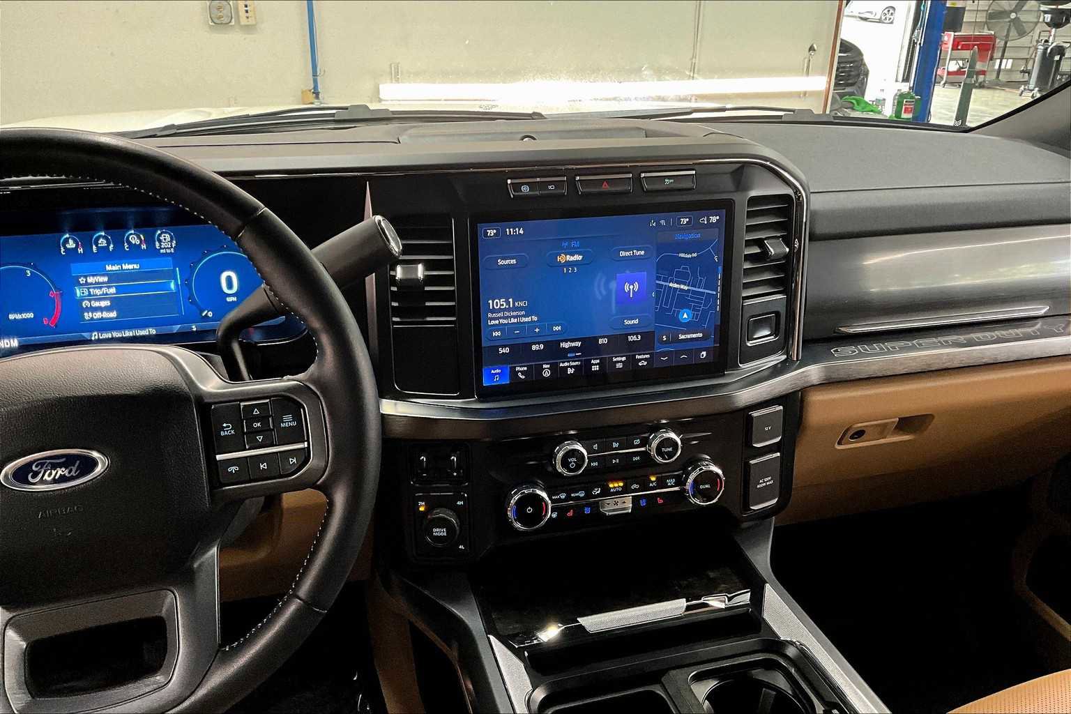 Used 2024 Ford F350 Lariat image 8