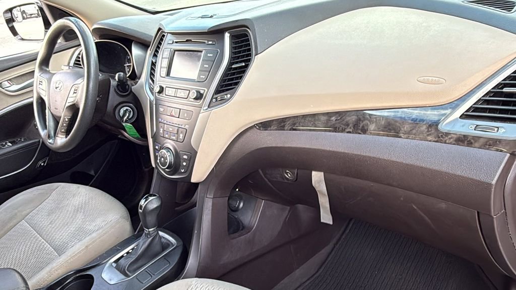 Used 2017 Hyundai Santa Fe Sport FWD image 37