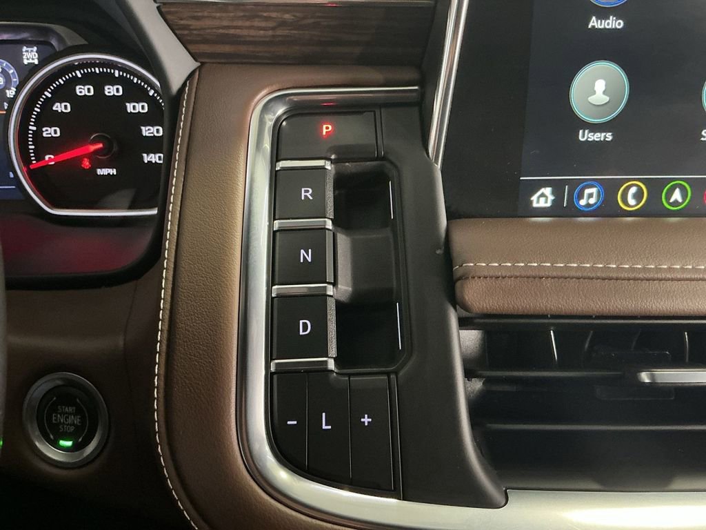 Used 2021 Chevrolet Suburban High Country image 30