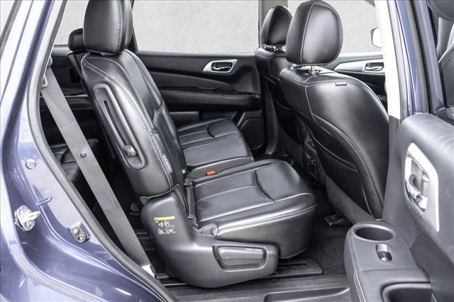 Used 2019 Nissan Pathfinder SL w/ SL Premium Package AWD/4WD image 25