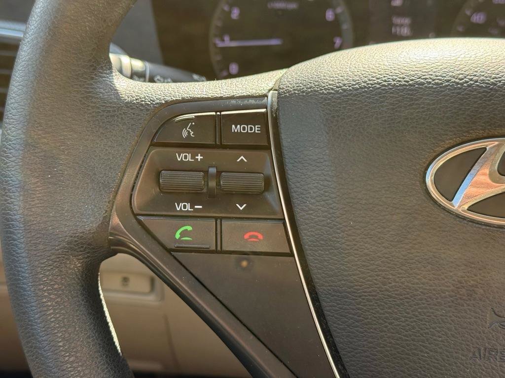 Used 2016 Hyundai Sonata SE FWD image 12