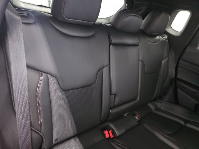 New 2026 Jeep Compass Trailhawk w/ Sun, Sound & Navigation Group AWD/4WD image 16