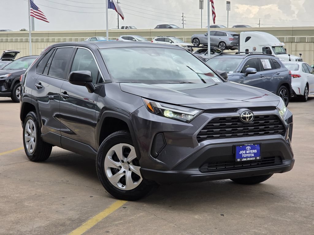 Used 2025 Toyota RAV4 LE FWD image 2