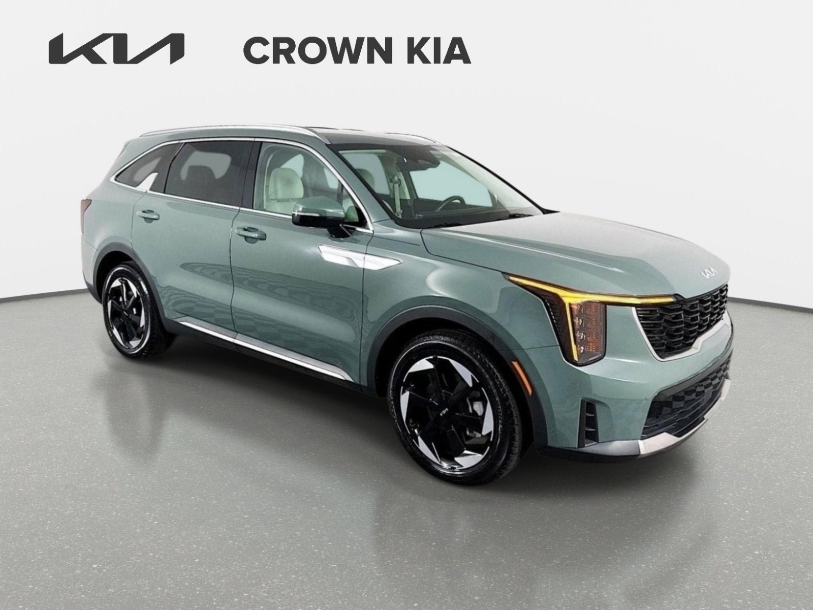 Certified 2025 Kia Sorento EX FWD image 3