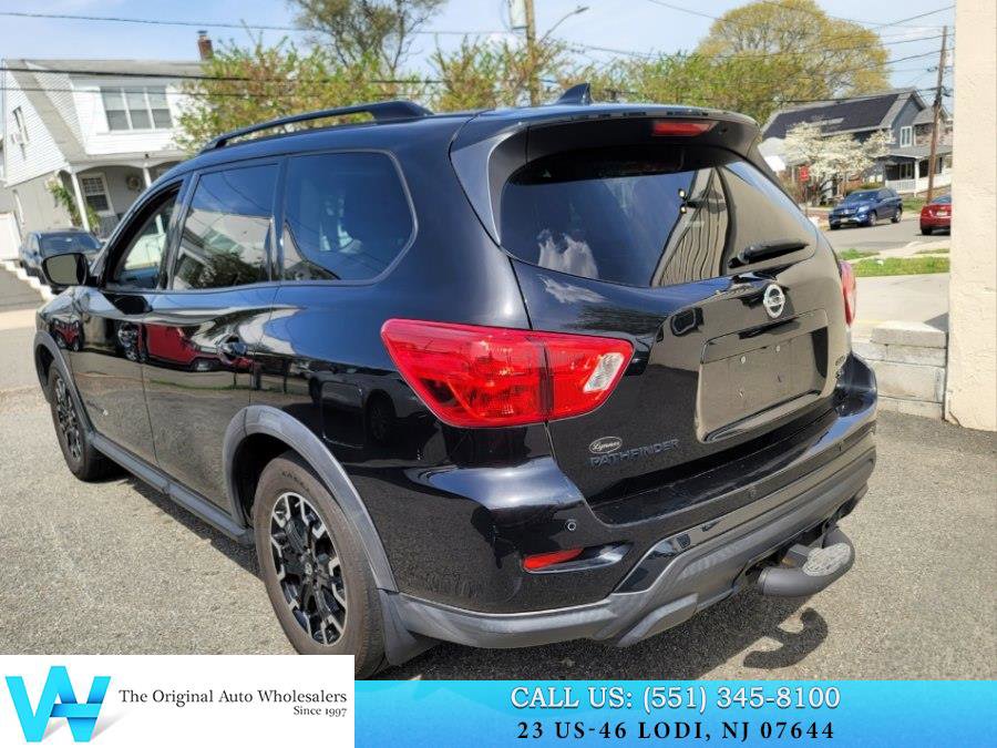 Used 2019 Nissan Pathfinder SL image 4