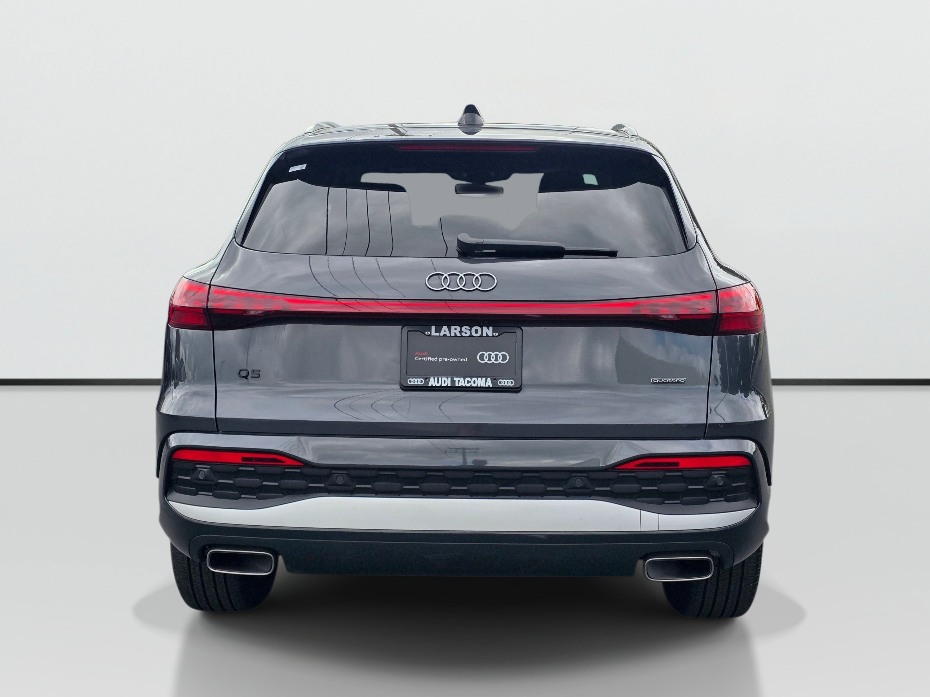 Certified 2025 Audi Q5 Premium AWD/4WD image 4