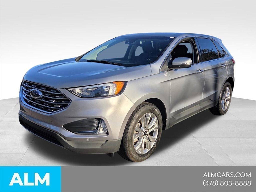 Used 2024 Ford Edge Titanium image 3