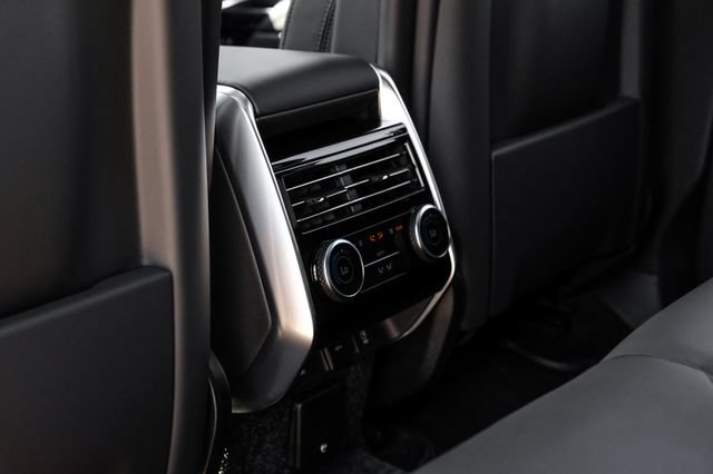 New 2026 Land Rover Range Rover SE AWD/4WD image 48