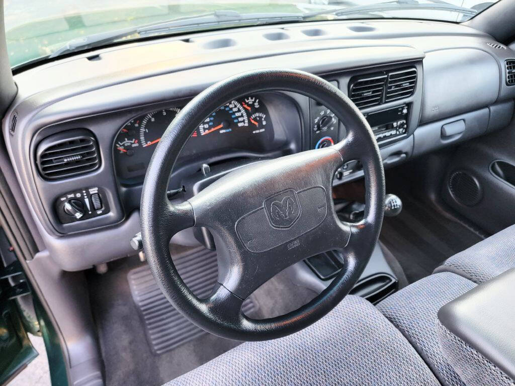 Used 1999 Dodge Dakota Sport RWD image 29