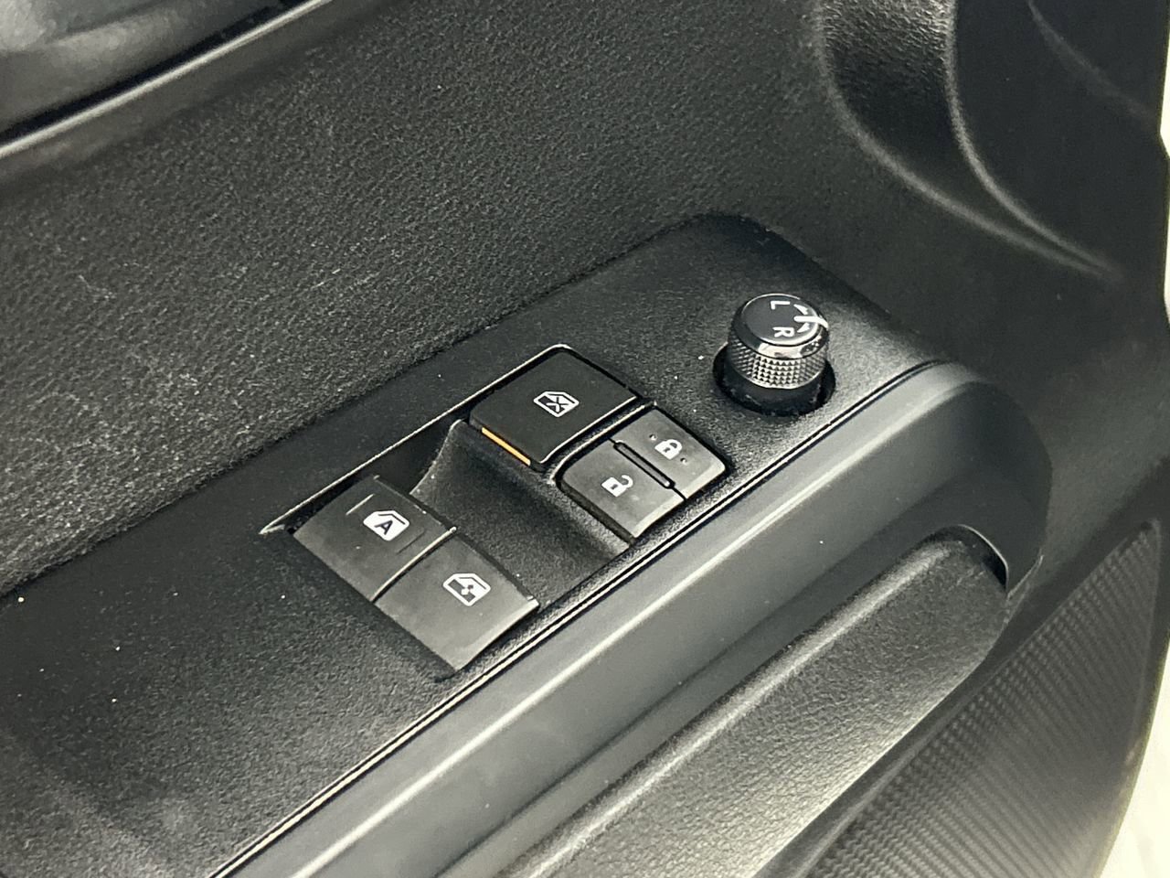 Used 2023 Toyota Tacoma SR image 18