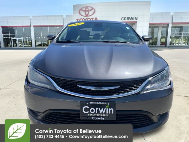 Used 2016 Chrysler 200 LX FWD image 8