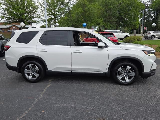 Used 2025 Honda Pilot EX-L image 17