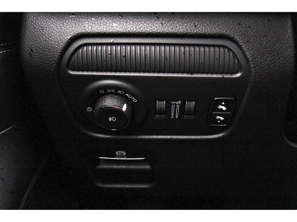 Used 2024 Jeep Wagoneer L Series III w/ Flexible Seating Group AWD/4WD image 20
