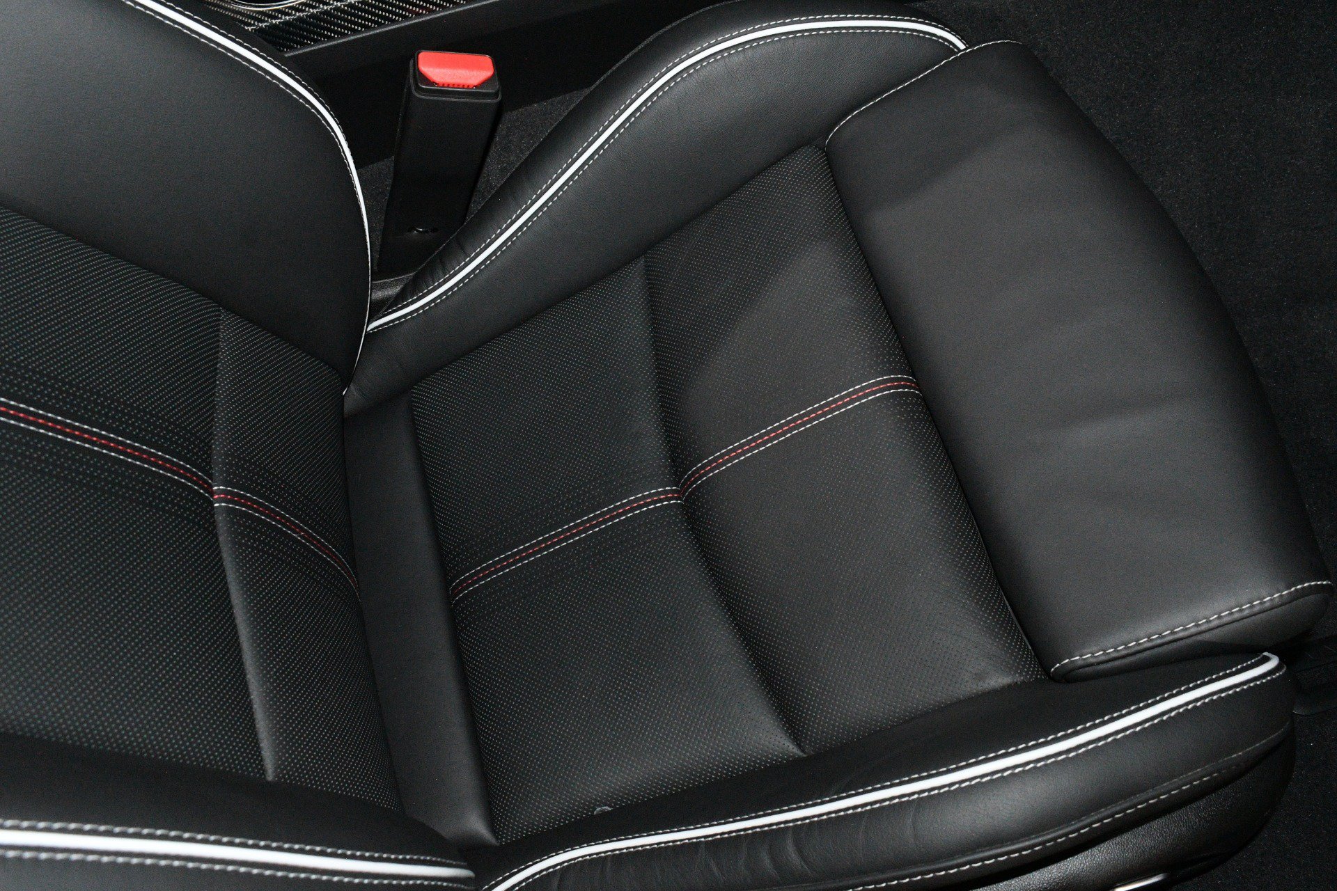 Used 2024 Cadillac CT5 V Blackwing w/ Carbon Fiber Package 2 RWD image 12
