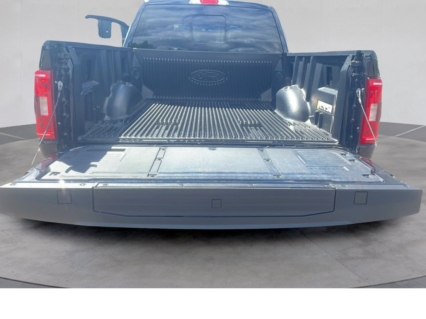 Used 2023 Ford F150 XLT w/ Equipment Group 302A High AWD/4WD image 14