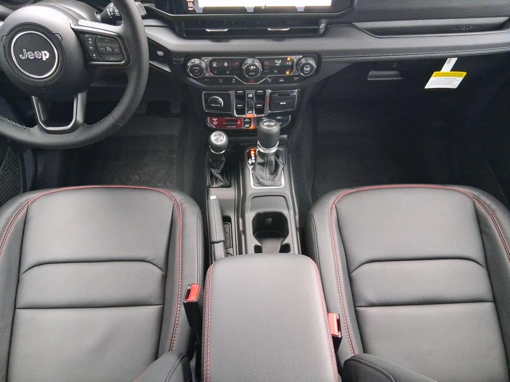 New 2026 Jeep Wrangler Unlimited Rubicon AWD/4WD image 24