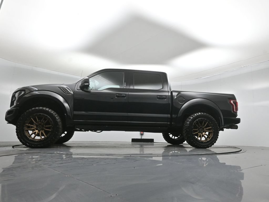 Used 2019 Ford F150 Raptor w/ Equipment Group 802A Luxury AWD/4WD image 52