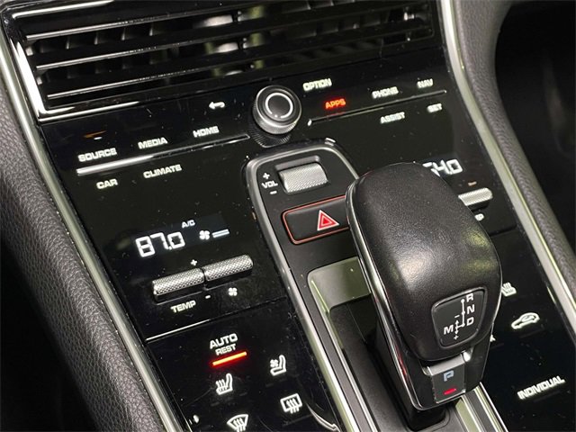 Used 2023 Porsche Panamera 4 Platinum Edition image 34