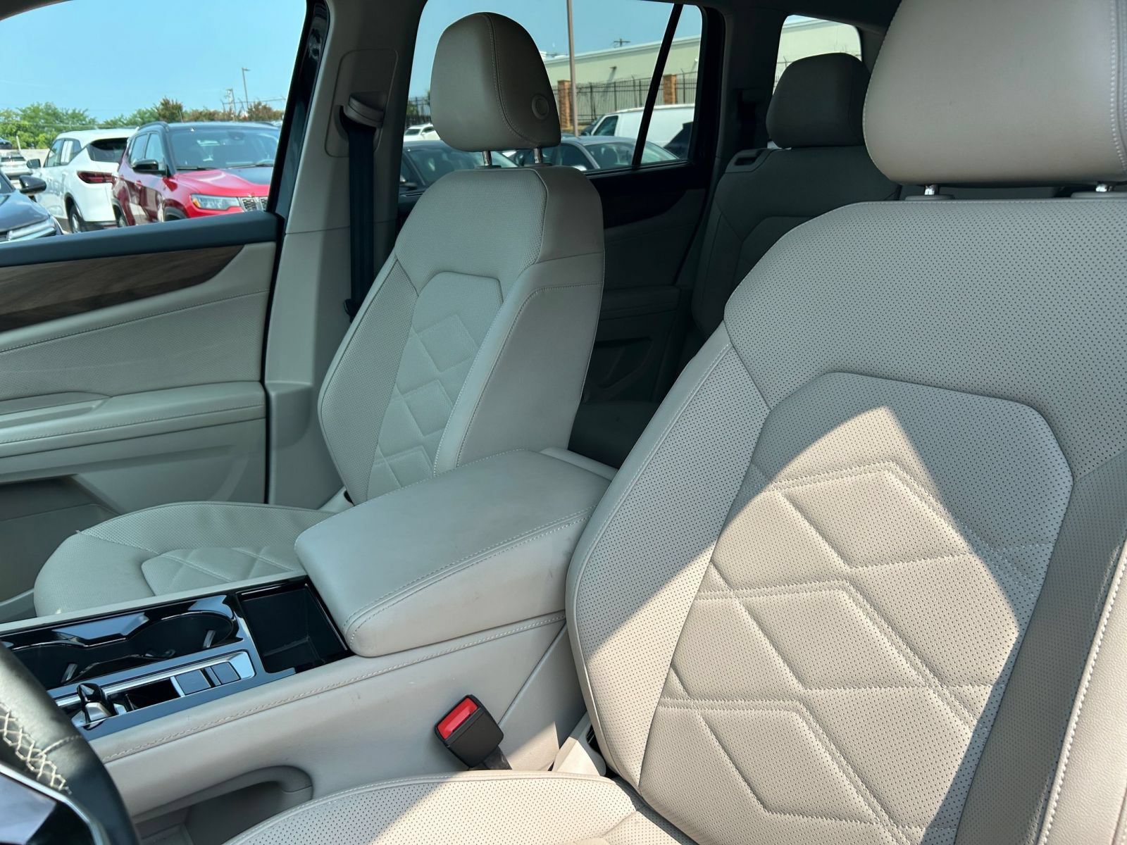 Used 2026 Volkswagen Atlas SE AWD/4WD image 33