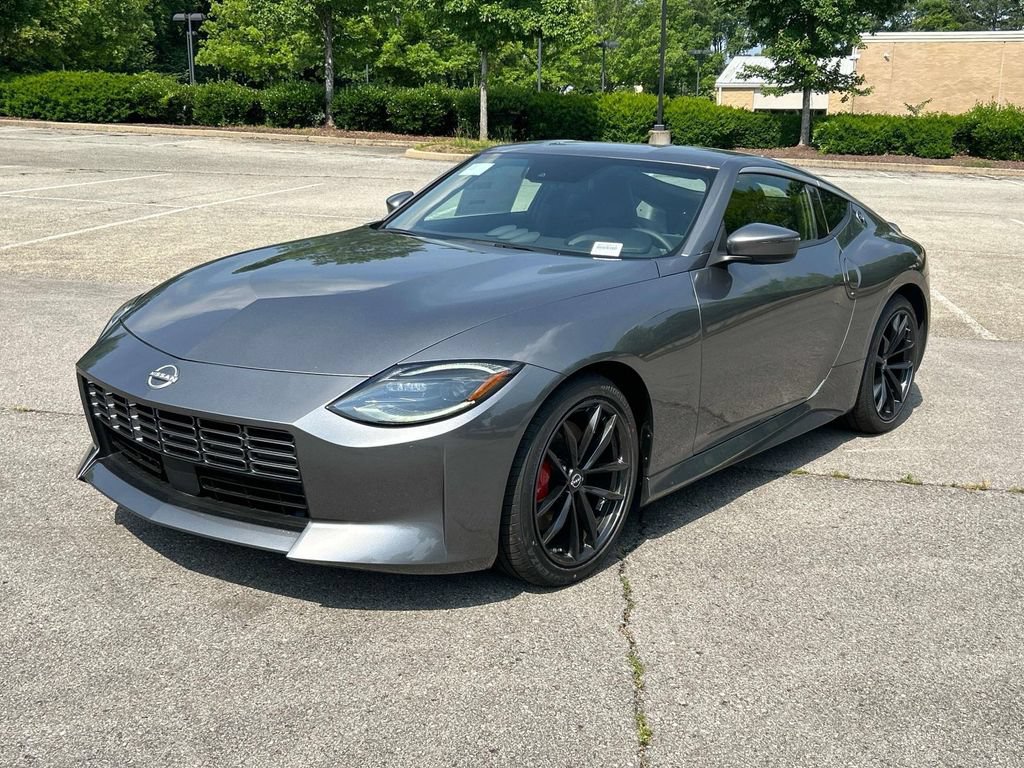 New 2025 Nissan Z Performance w/ Floor Mat Package RWD image 3