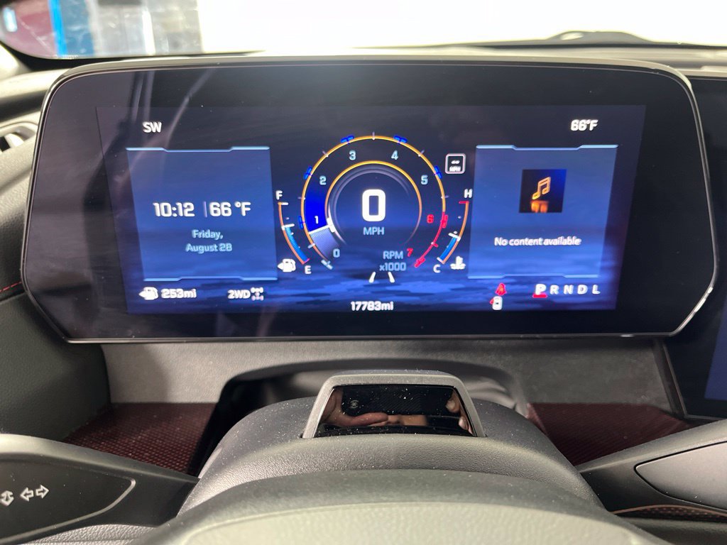Certified 2024 Chevrolet Traverse RS AWD/4WD image 33