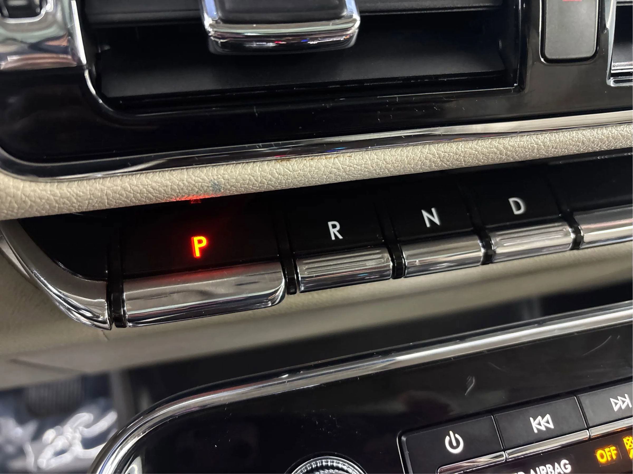 Used 2020 Lincoln Navigator L Reserve w/ Equipment Group 201A Reserve image 49