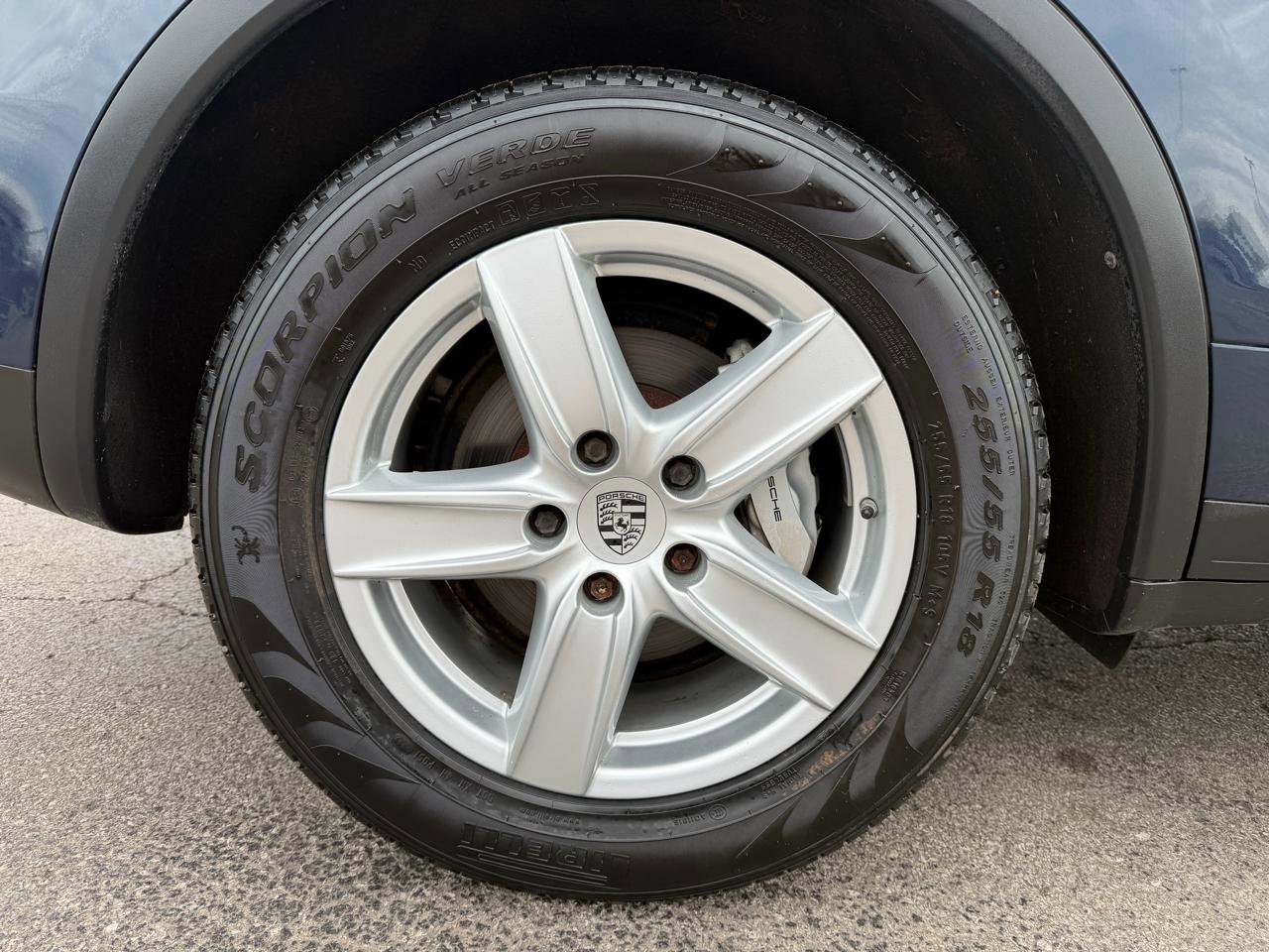 Used 2014 Porsche Cayenne S image 11