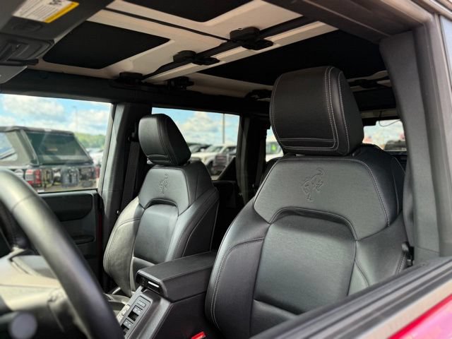 Used 2025 Ford Bronco Badlands AWD/4WD image 15