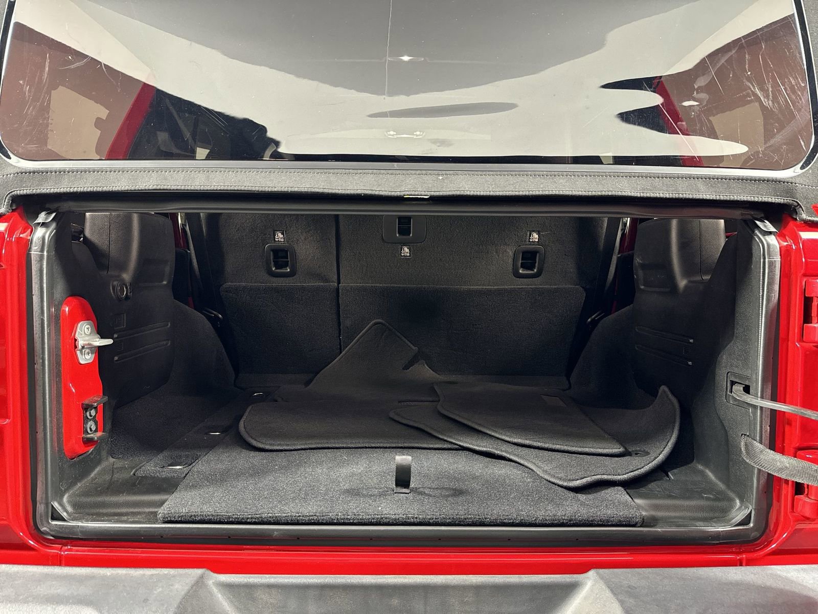 Used 2020 Jeep Wrangler Unlimited Sport image 33