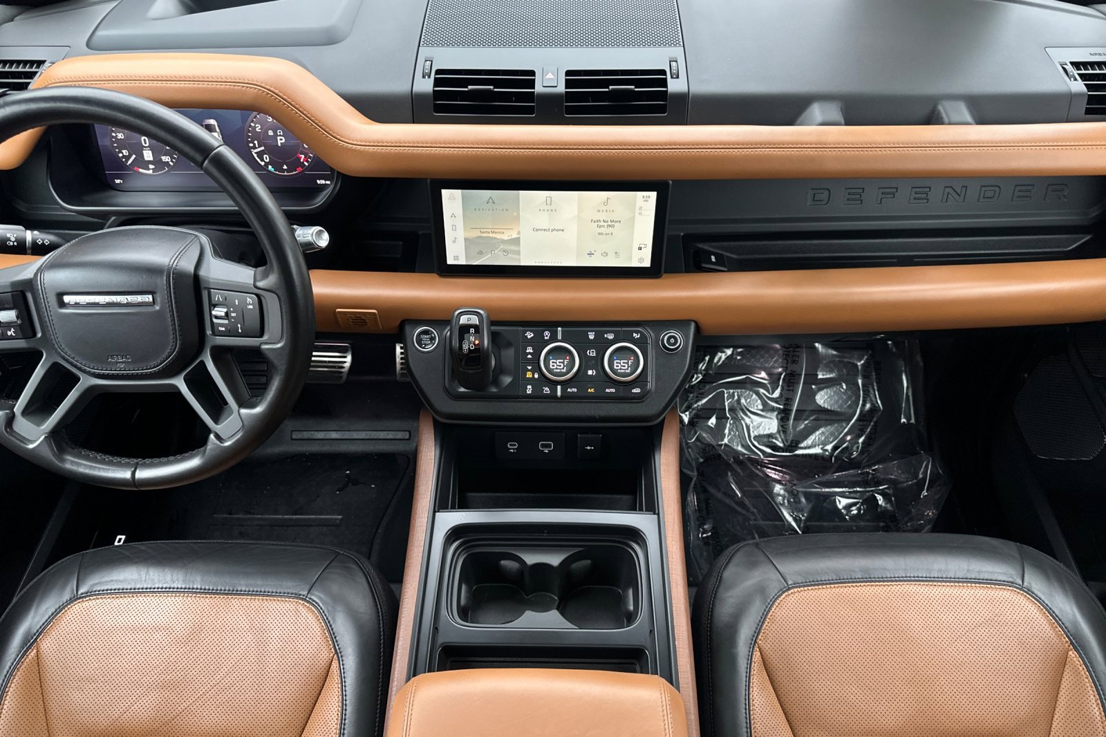 Used 2020 Land Rover Defender 110 X image 13